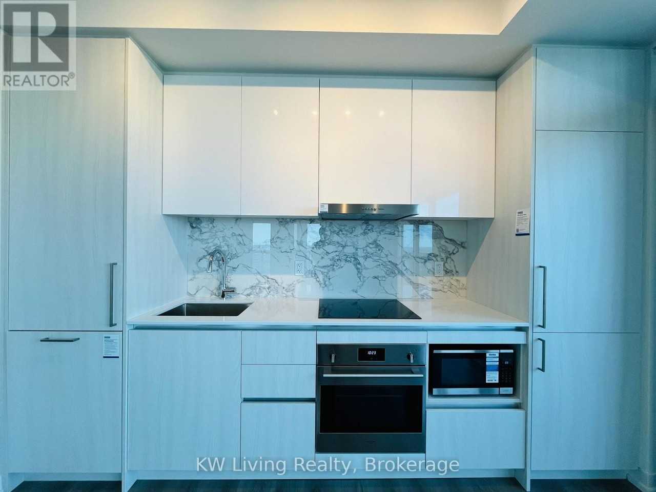 225 Commerce Street - Photo 4