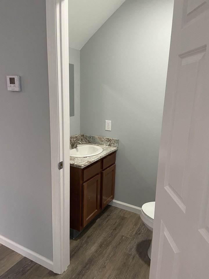 326 Cessna Drive - Photo 5 of 10