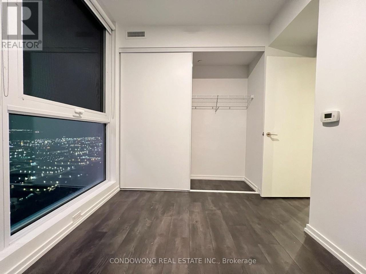 1000 Portage Parkway - Photo 8