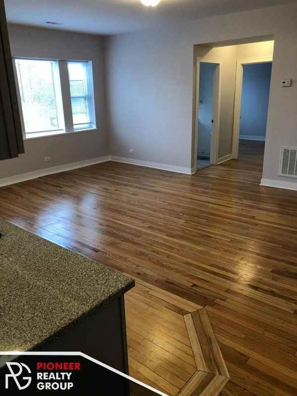 5610 N Western Ave - Photo 3 of 5