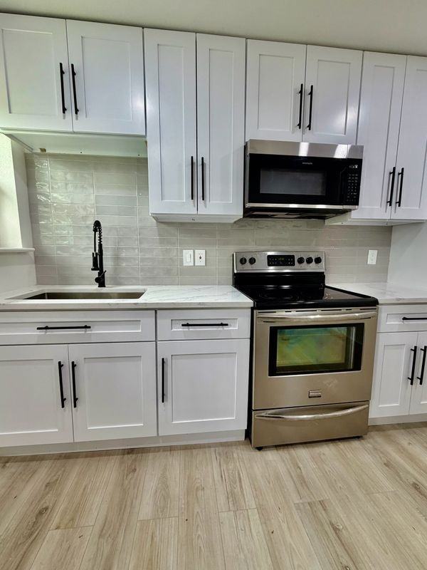 1814 Martin Luther Dr ##A - Photo 6 of 24