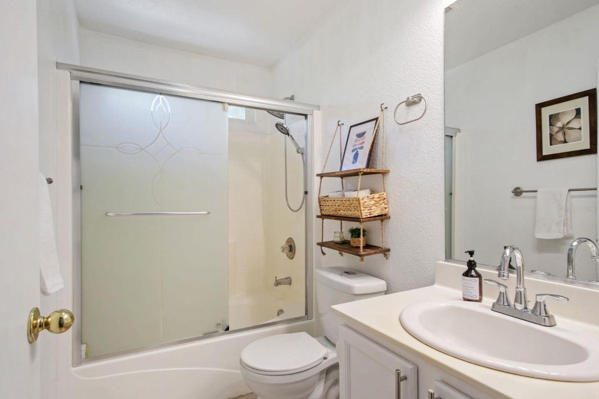 2311 Portifino St - Photo 3 of 5