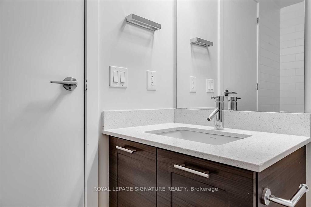 2200 Lake Shore Boulevard West - Photo 12