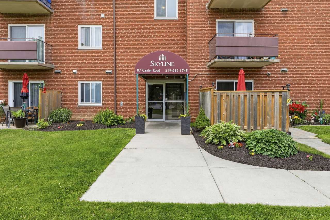 Cartier Road Apartments - Photo 4 of 36
