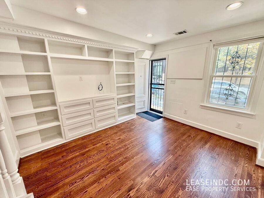 2333 17th St Nw - Photo 4 of 25