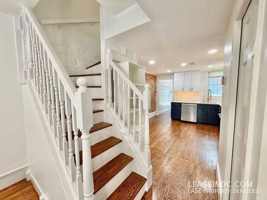 2333 17th St Nw - Photo 6 of 25