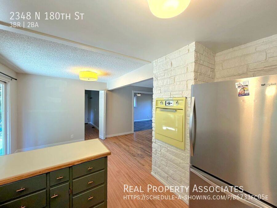 2348 N 180th St - Photo 6 of 14