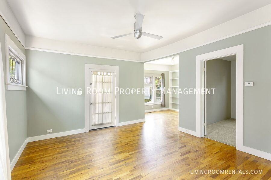 1525 Se Pershing St - Photo 6 of 16