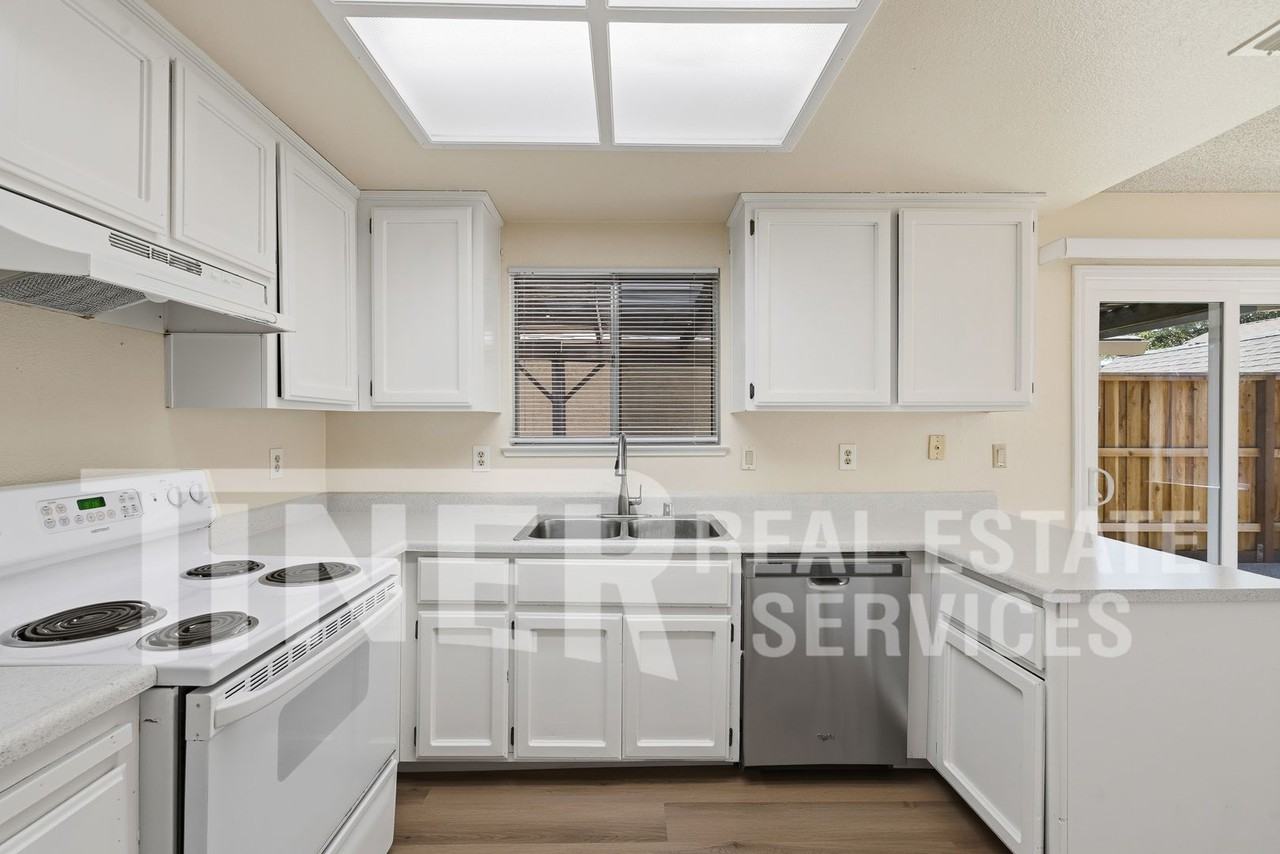 4907 Perceptive Way - Photo 3 of 27