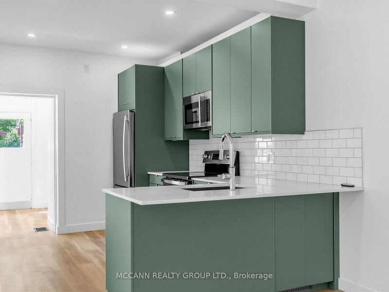 5 Clinton Place #Main - Photo 4 of 21