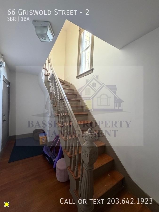 66 Griswold St - Photo 3 of 11