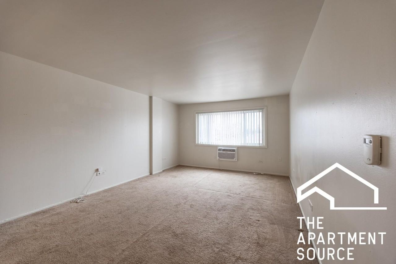 7300 W North Ave #2B - Photo 5 of 17