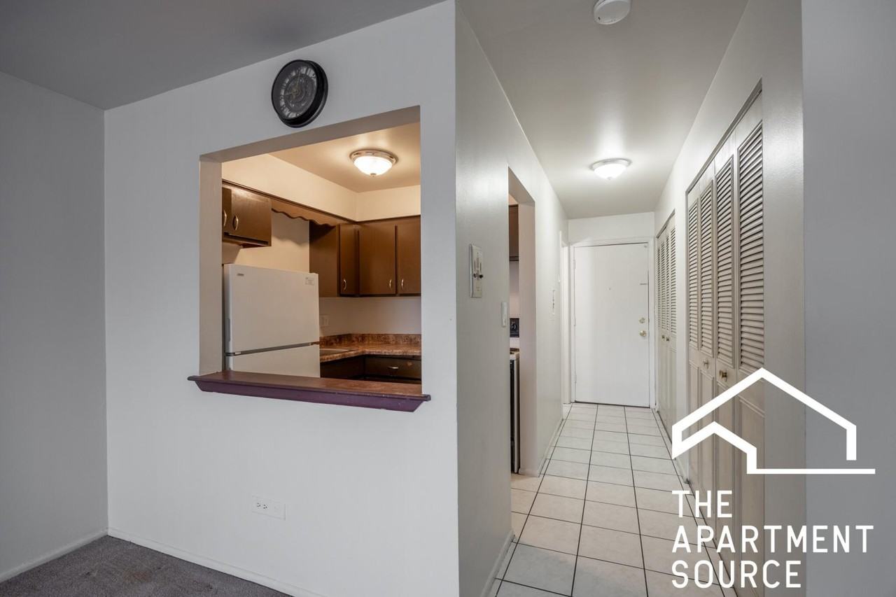 7300 W North Ave #2B - Photo 7 of 17