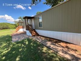 featured image of 8 Town And Country Dr