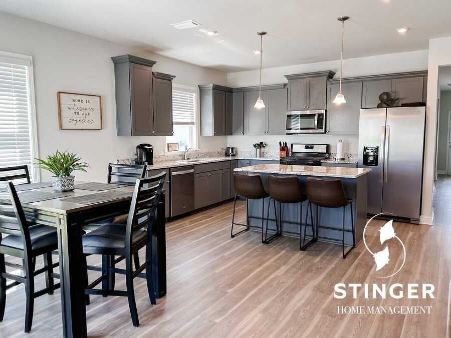 1207 Brackish Ct - Photo 5 of 18