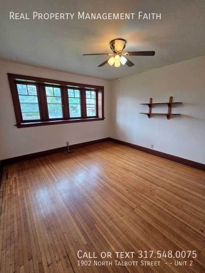 1902 N Talbott St #2 - Photo 4 of 18