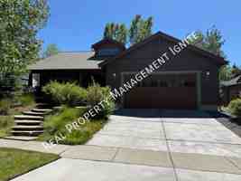 featured image of 2955 Nw Bordeaux Ln