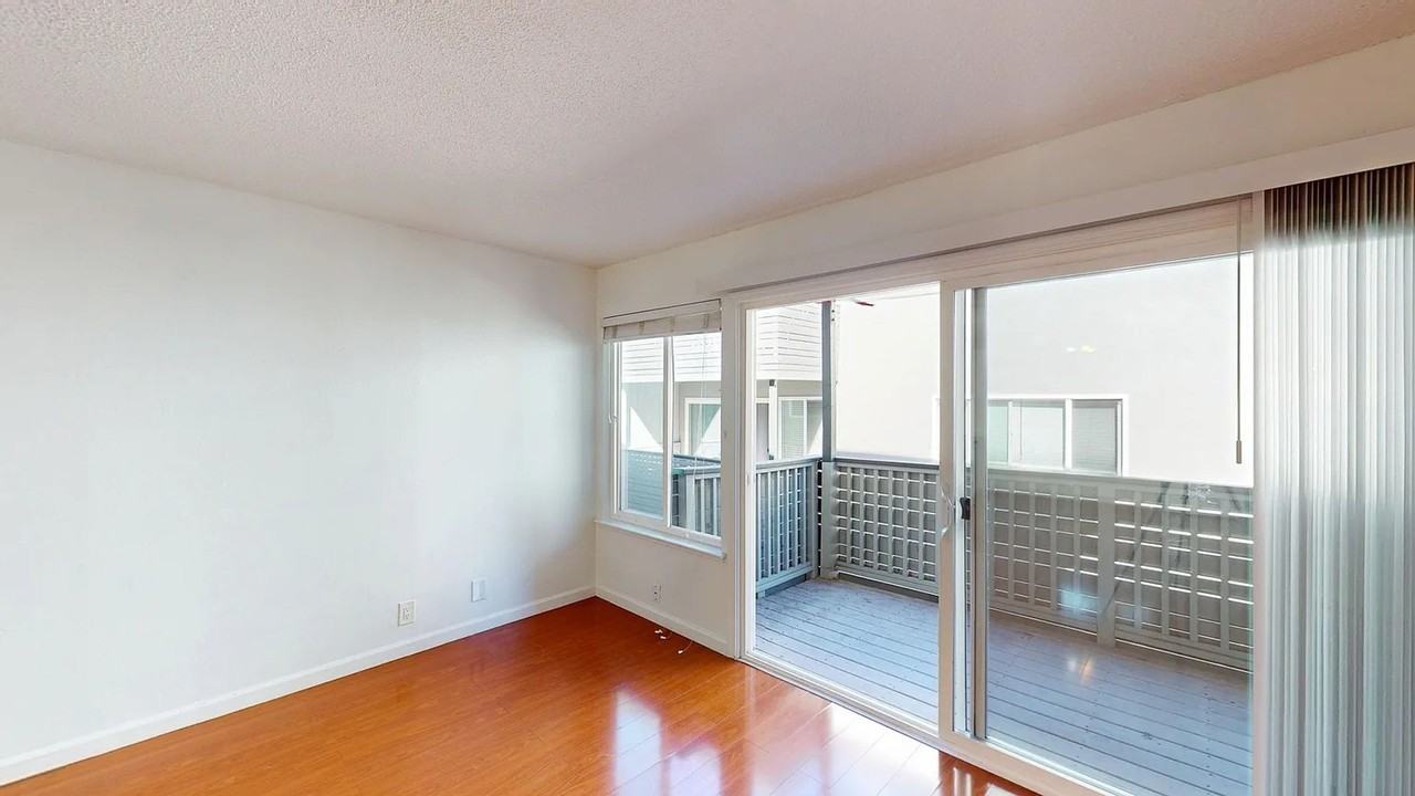 19 Merrydale Rd #14 - Photo 4 of 9