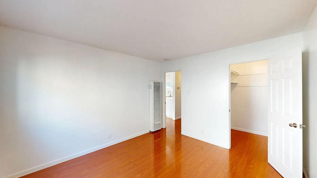 19 Merrydale Rd #14 - Photo 5 of 9