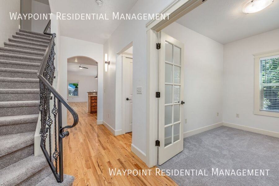 5956 N Bremerton Pl - Photo 6 of 45