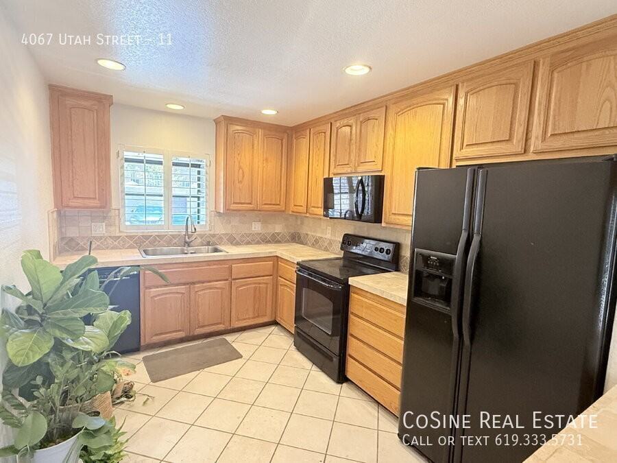 4067 Utah St #11 - Photo 3 of 25