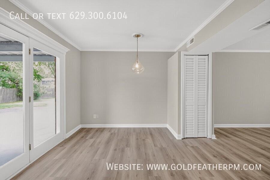 109B Harrow Ct - Photo 6 of 39