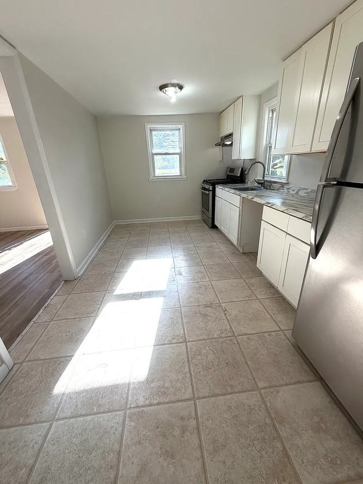 267 Toms River Rd - Photo 3 of 17
