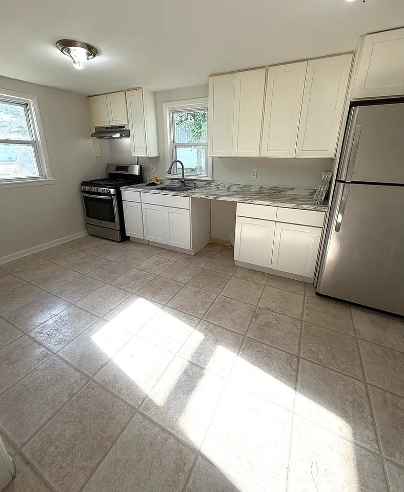 267 Toms River Rd - Photo 4 of 17