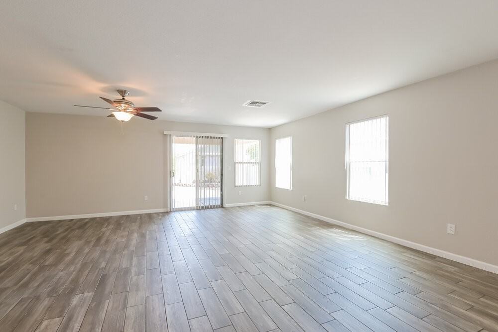 90 W Calle Sauco - Photo 4 of 19