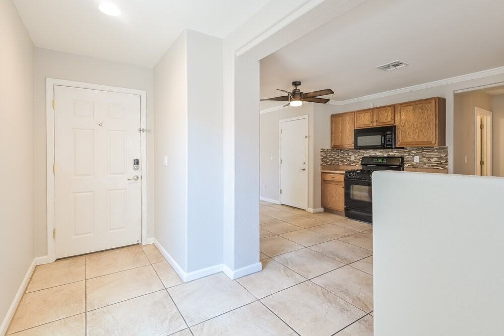 90 W Calle Sauco - Photo 6 of 19