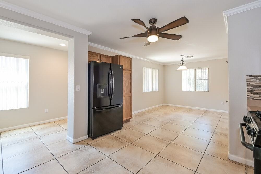 90 W Calle Sauco - Photo 7 of 19