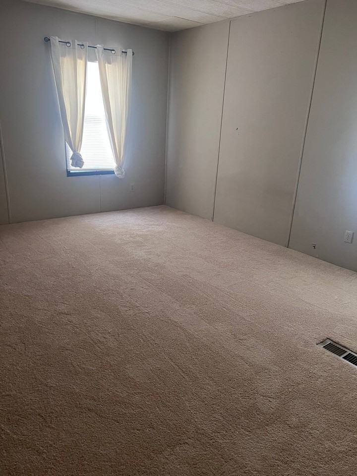 268 S Seymour Dr - Photo 4 of 11