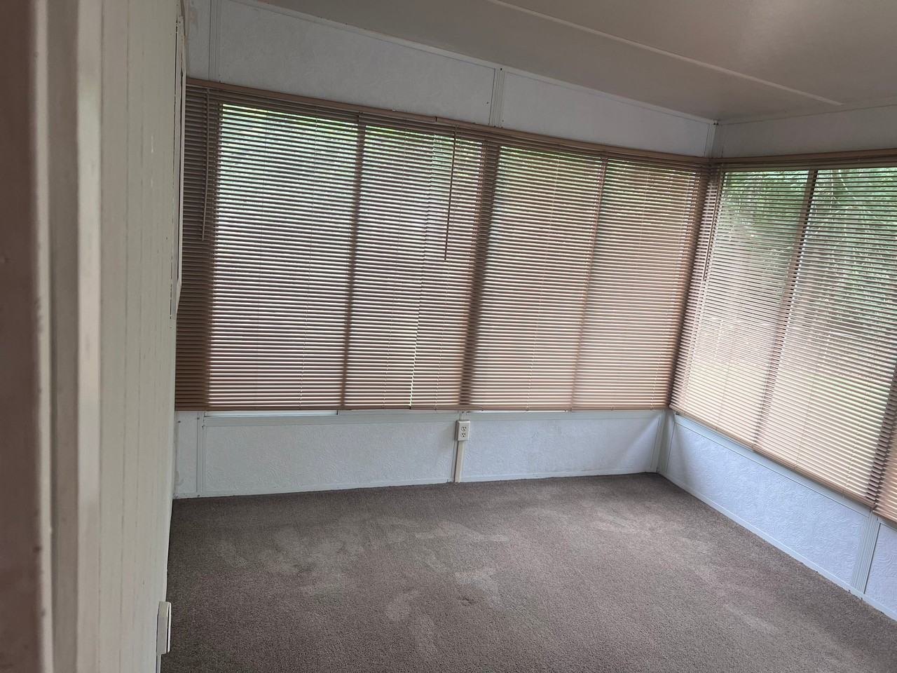 268 S Seymour Dr - Photo 6 of 11
