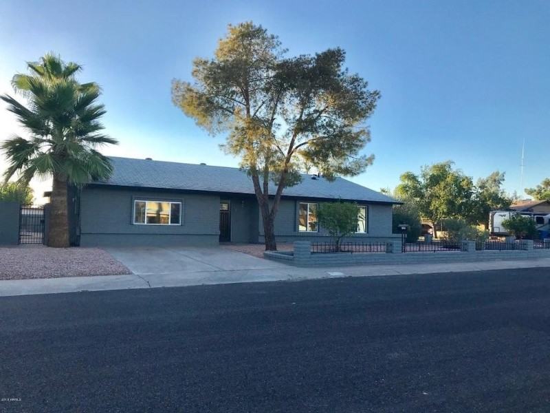 17250 35th Way - Photo 3 of 38