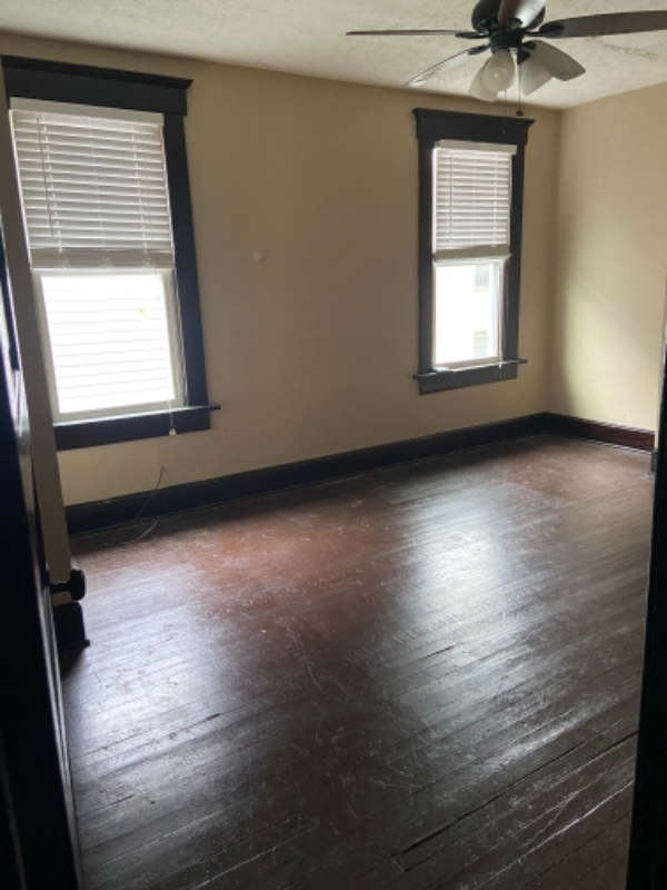 818 W Rich St - Photo 7 of 9