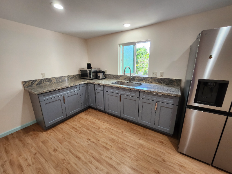 1808 Saint Louis Dr - Photo 2 of 20