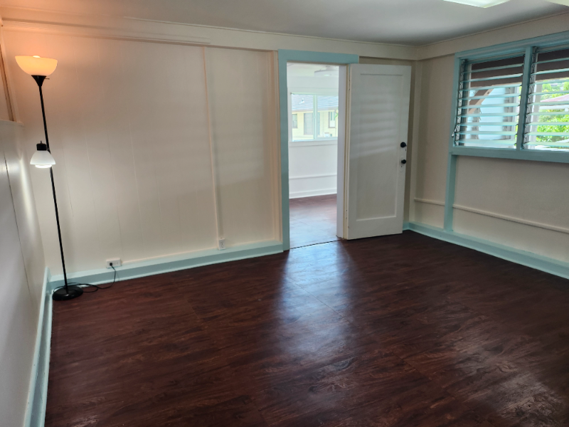 1808 Saint Louis Dr - Photo 3 of 20