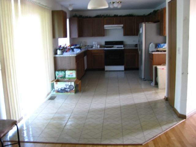 1072 S Pleasant Hill Gate - Photo 4 of 18