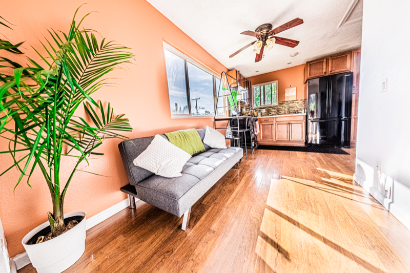 1030 Fern St - Photo 6 of 10