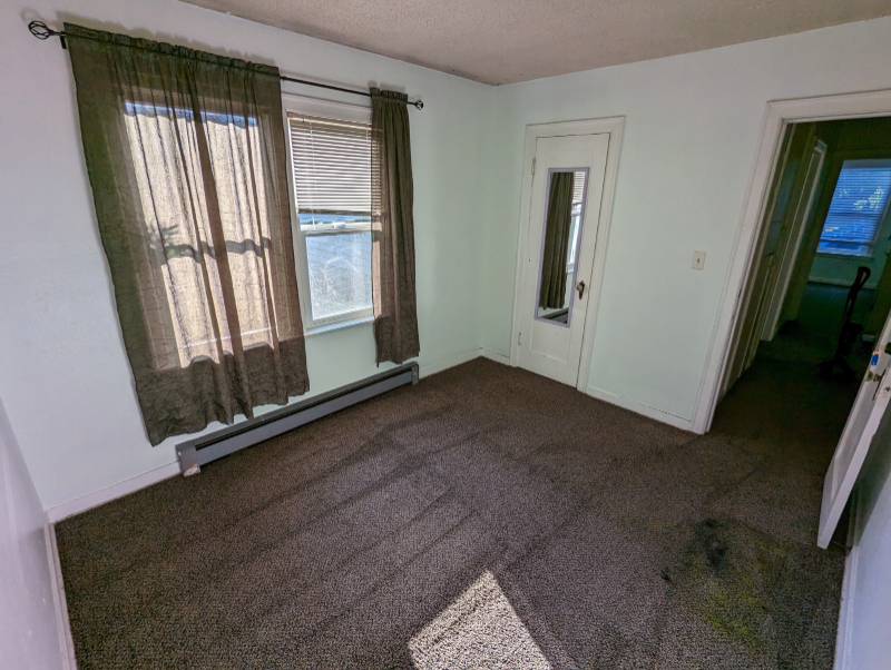 1220 Sw E Ave #A2 - Photo 2 of 4