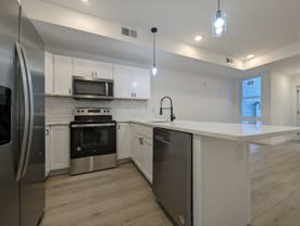 147 N Gross St #4 - Photo 1 of 1