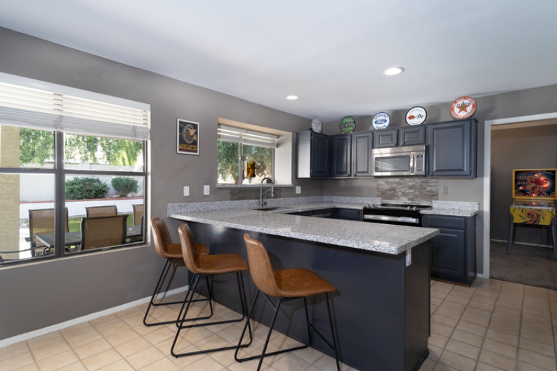 7402 W Kerry Way - Photo 4 of 24