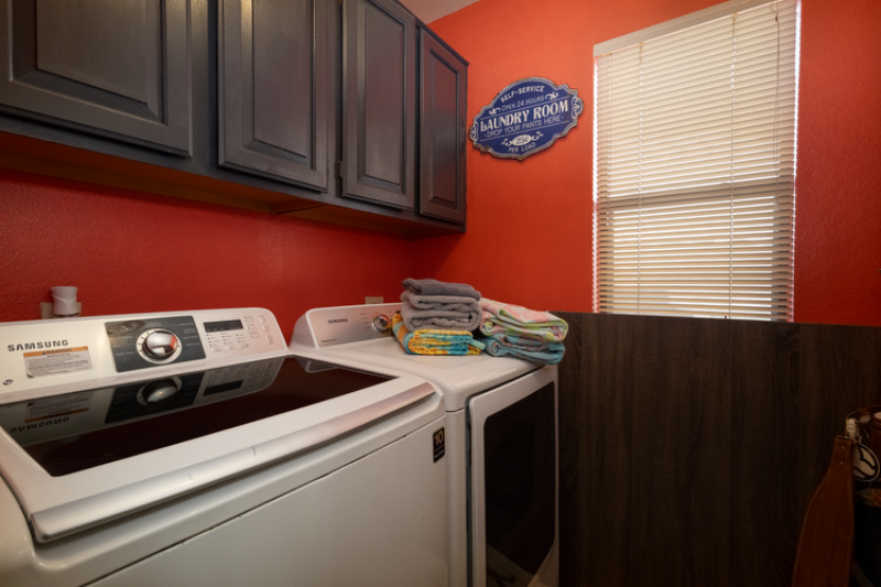 7402 W Kerry Way - Photo 7 of 24