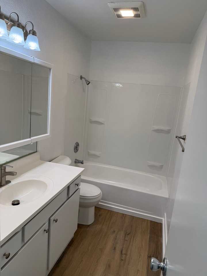 250 W Ponderosa Loop #4 - Photo 3 of 8