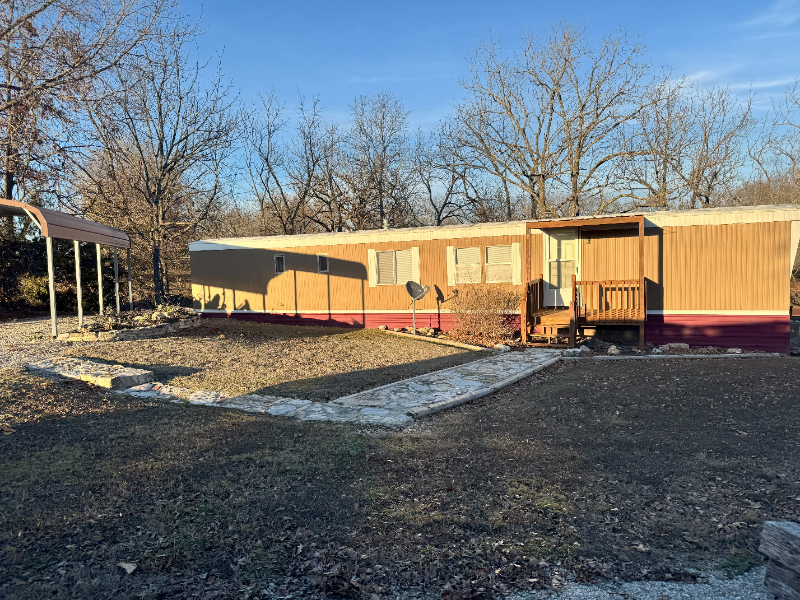 15322 Farm Road - Photo 2 of 11
