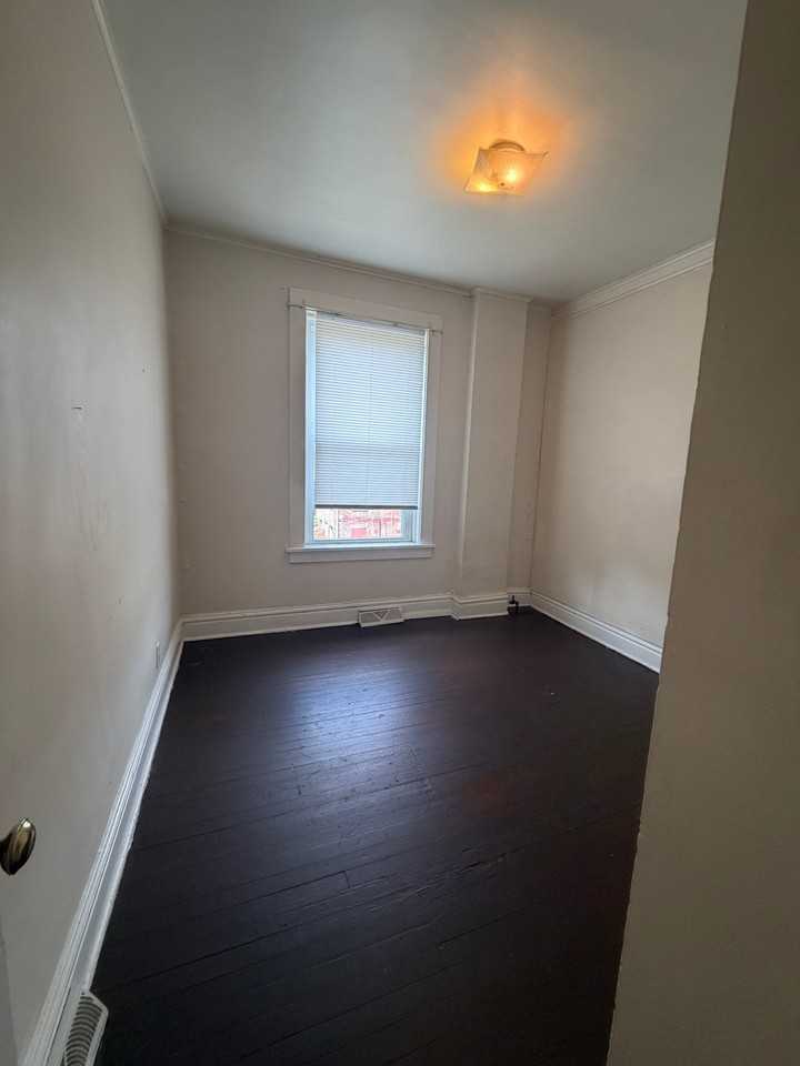 825 Market St #7 - Photo 5 of 10