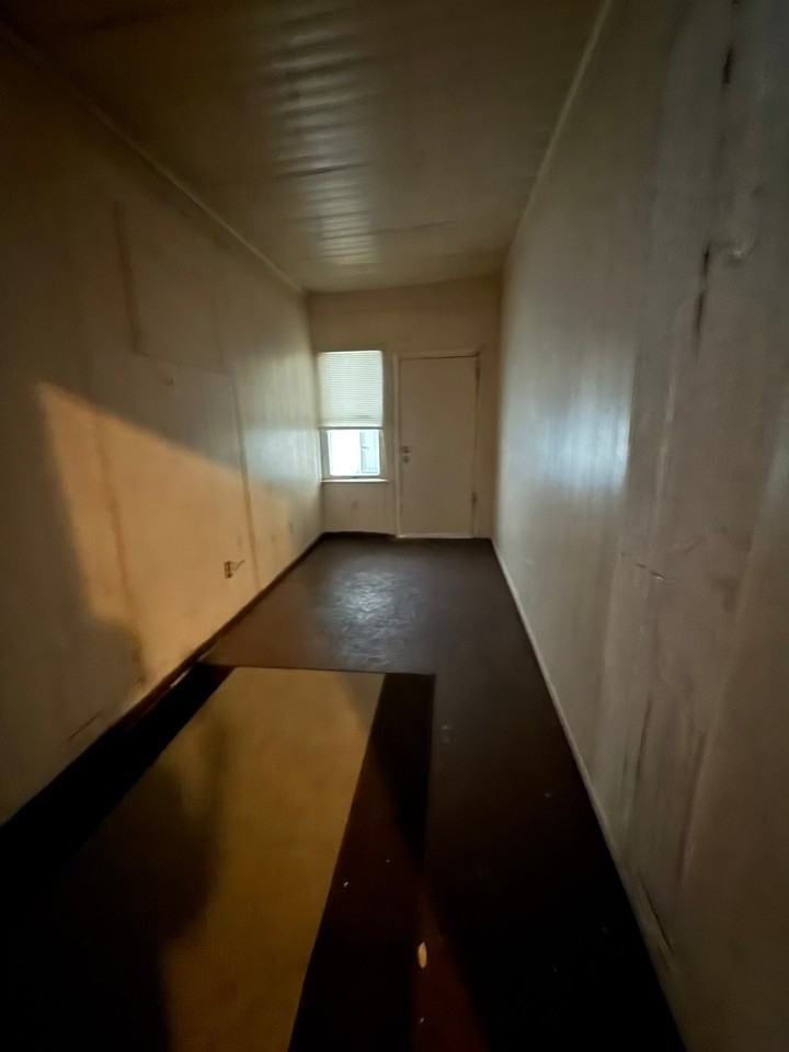 806 W King St #A - Photo 5 of 10