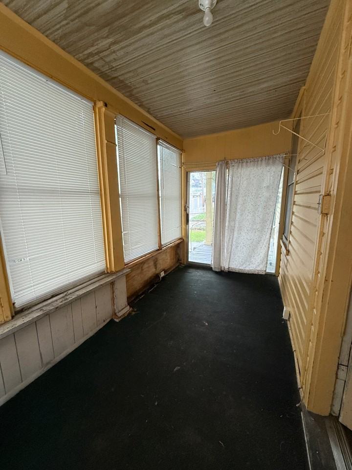 806 W King St #A - Photo 6 of 10