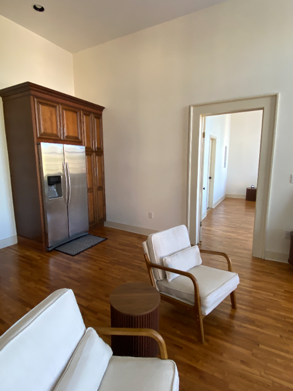 605/607 E Commerce St #102 - Photo 6 of 13