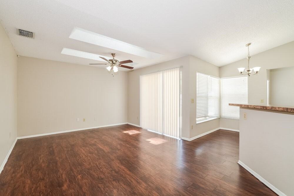 1176 Countrywind Dr - Photo 6 of 19